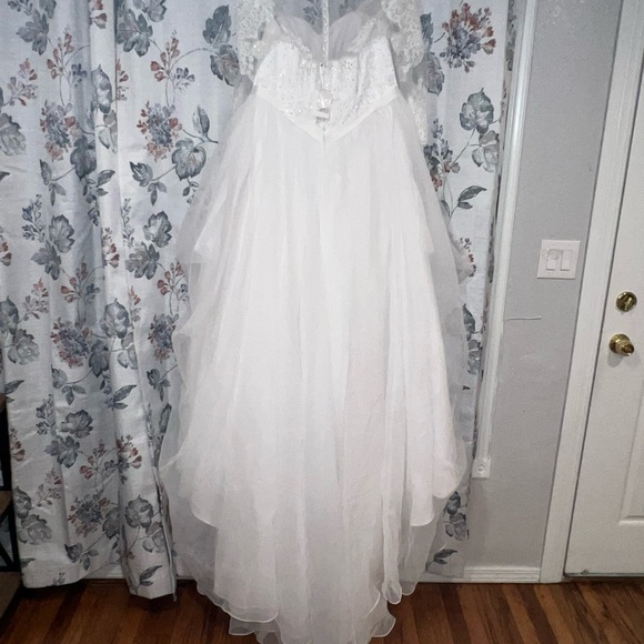 Wedding bride dress - Picture 5 of 12